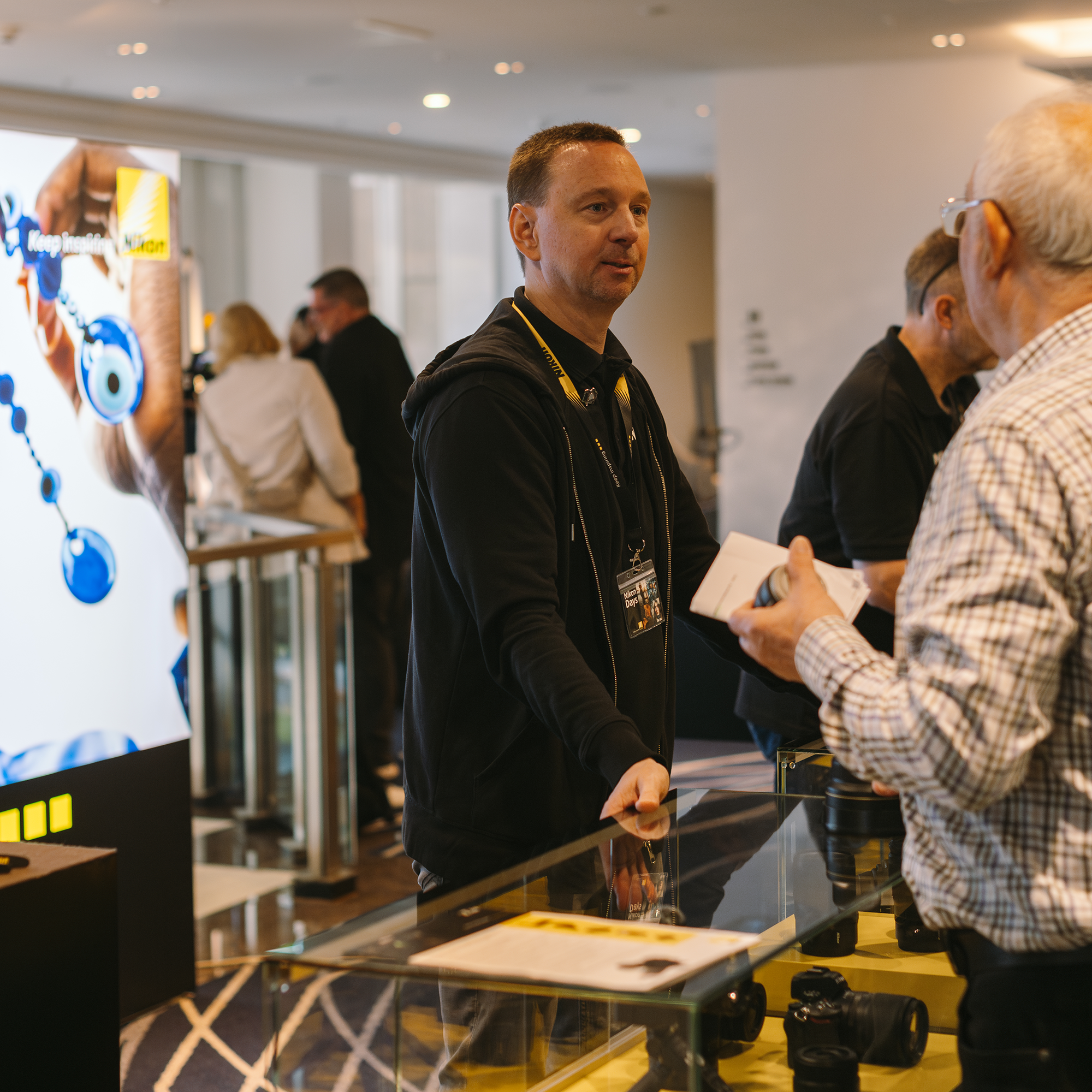 Nikon Professional Services | Nikon
